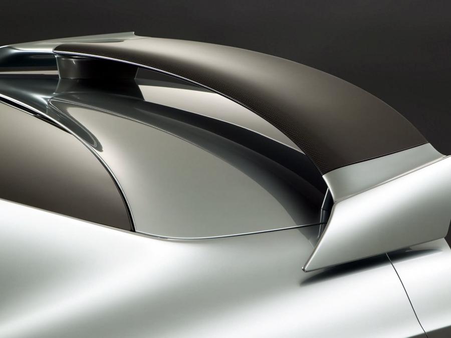 Детали экстерьера Nissan GT-R Proto Concept 2001 года  (фото 13 из 51)